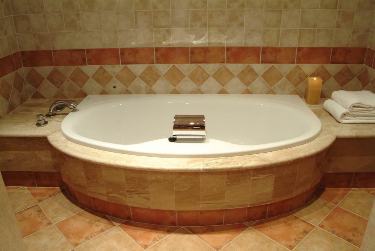 Maher Hotel